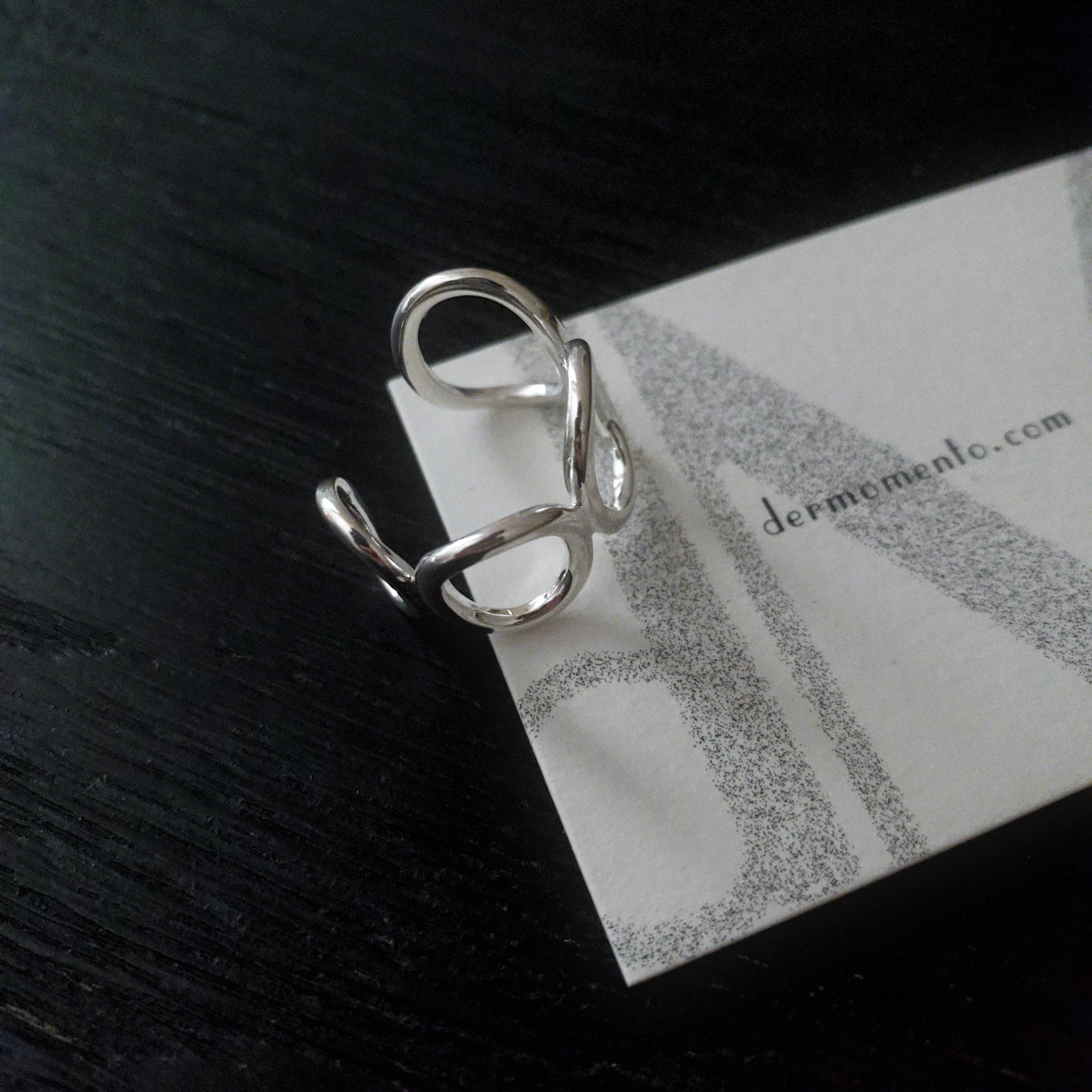 GAIA Loop Open Ring