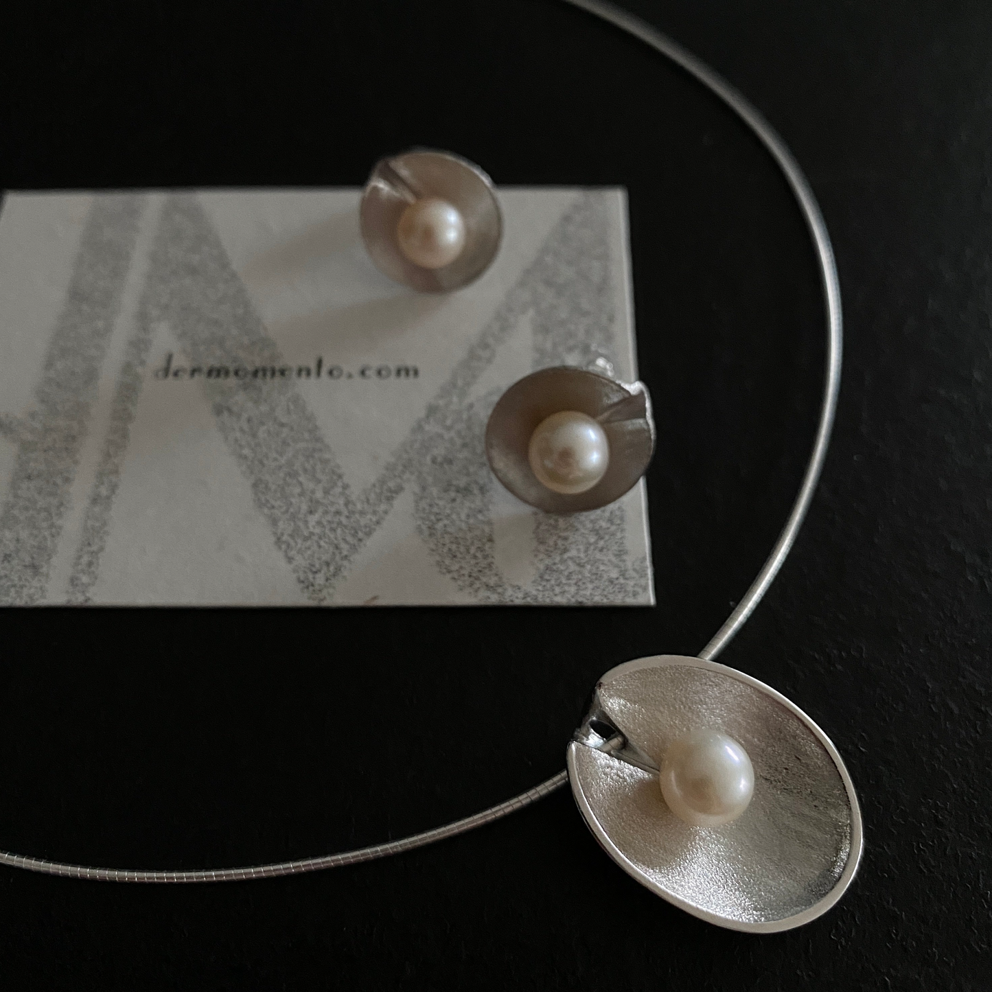 SOFIA Seashell Pearl Stud Earrings