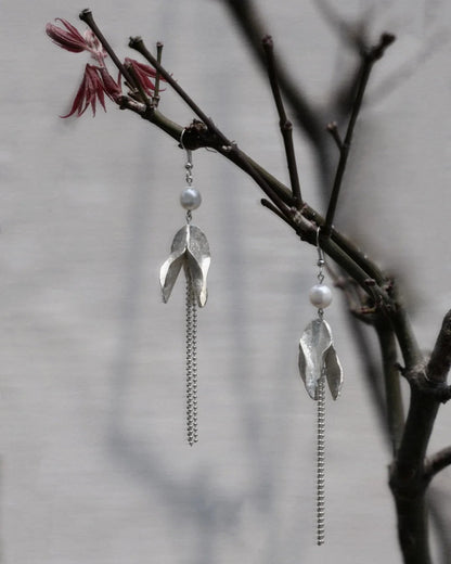 Joyful Petal Pearl Tassel Earrings