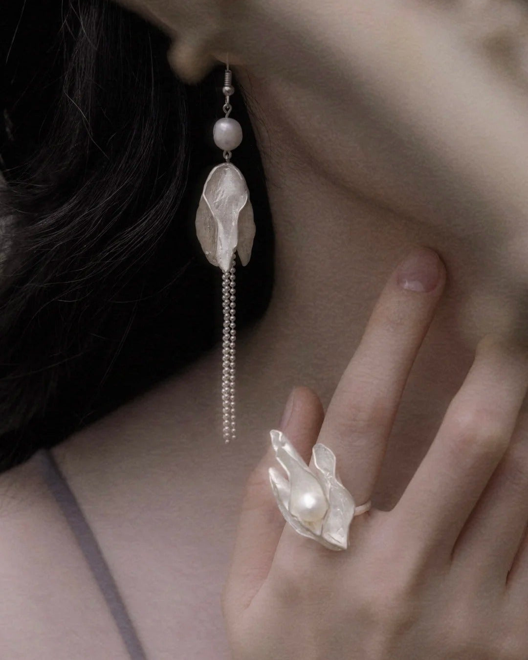 Joyful Petal Pearl Tassel Earrings