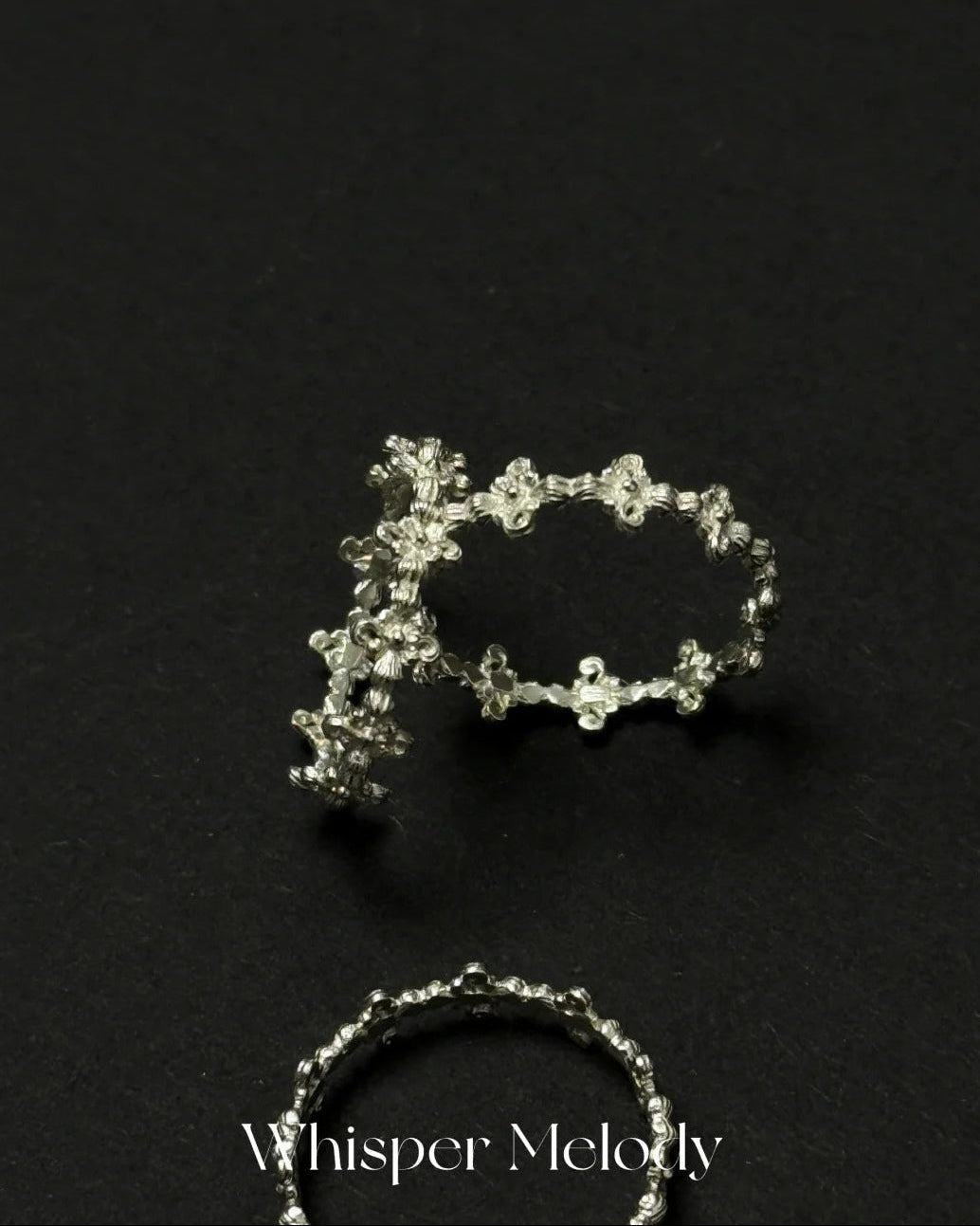 Cross-Petal Ring