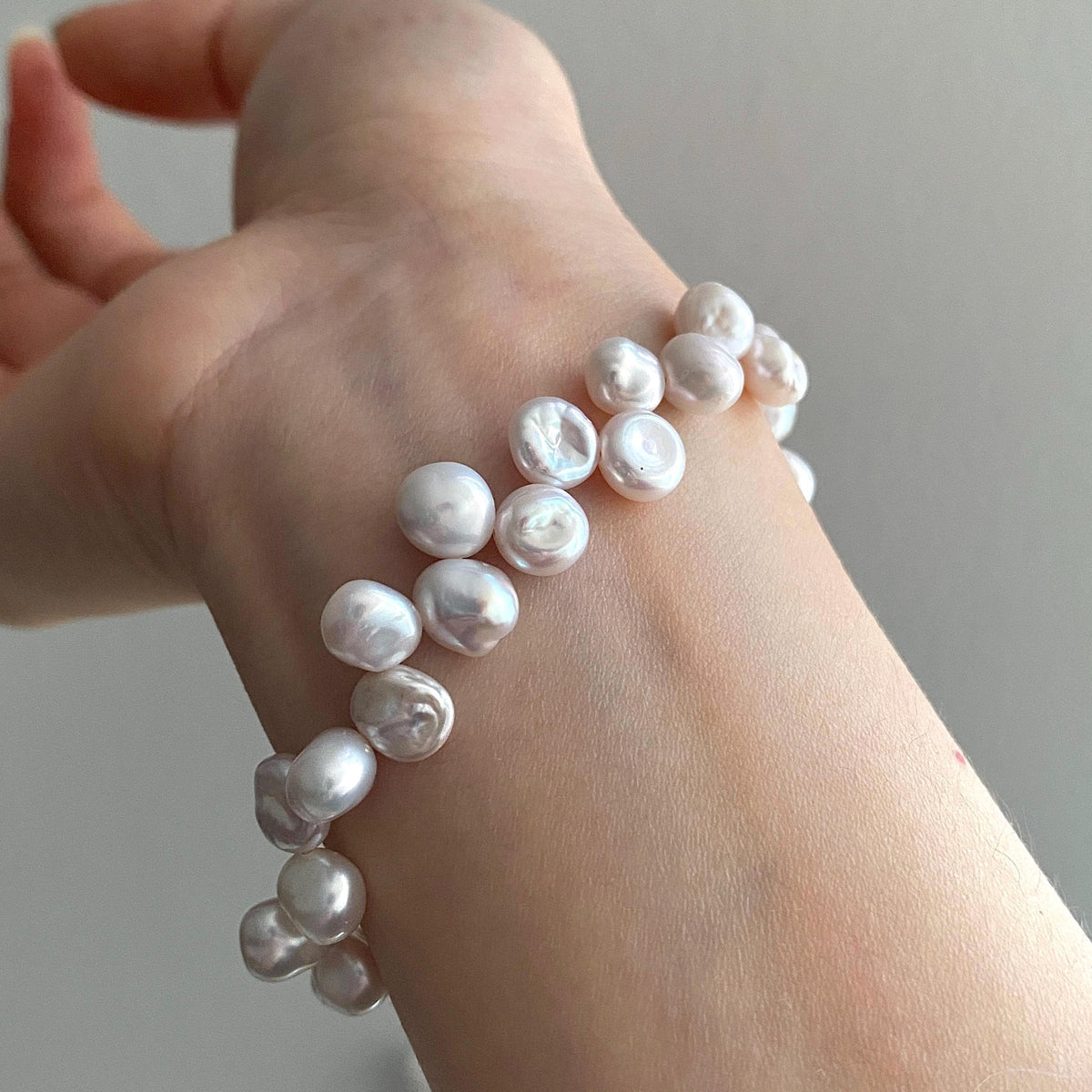 LIA Irregular Pearl Bracelet
