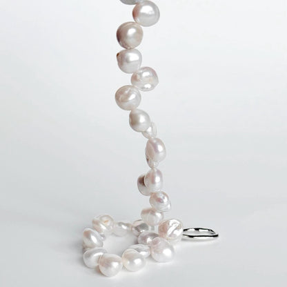 LIA Irregular Pearl Bracelet