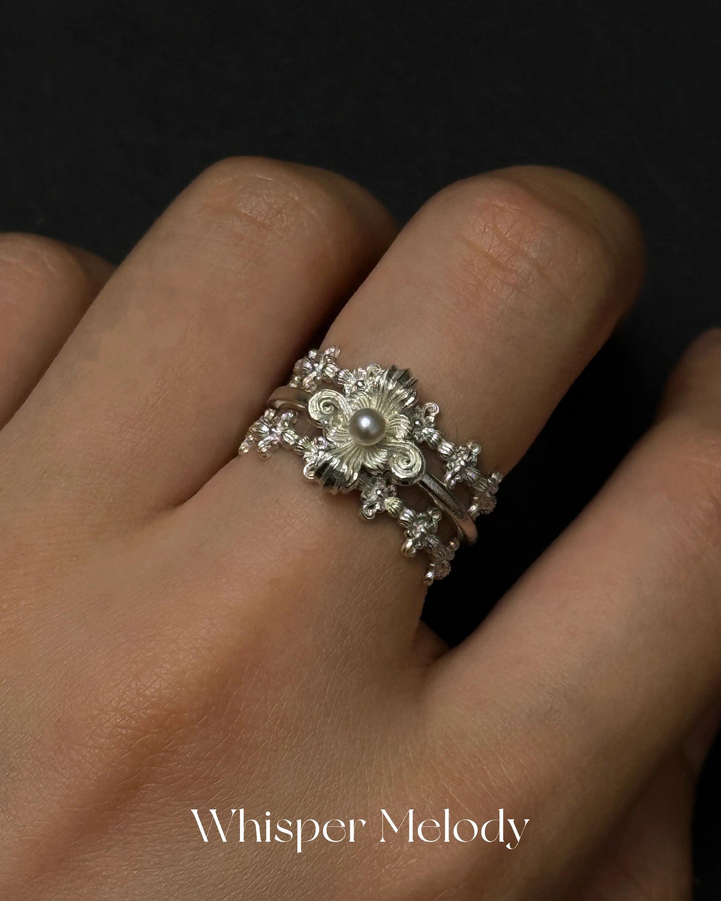 Cross-Petal Ring