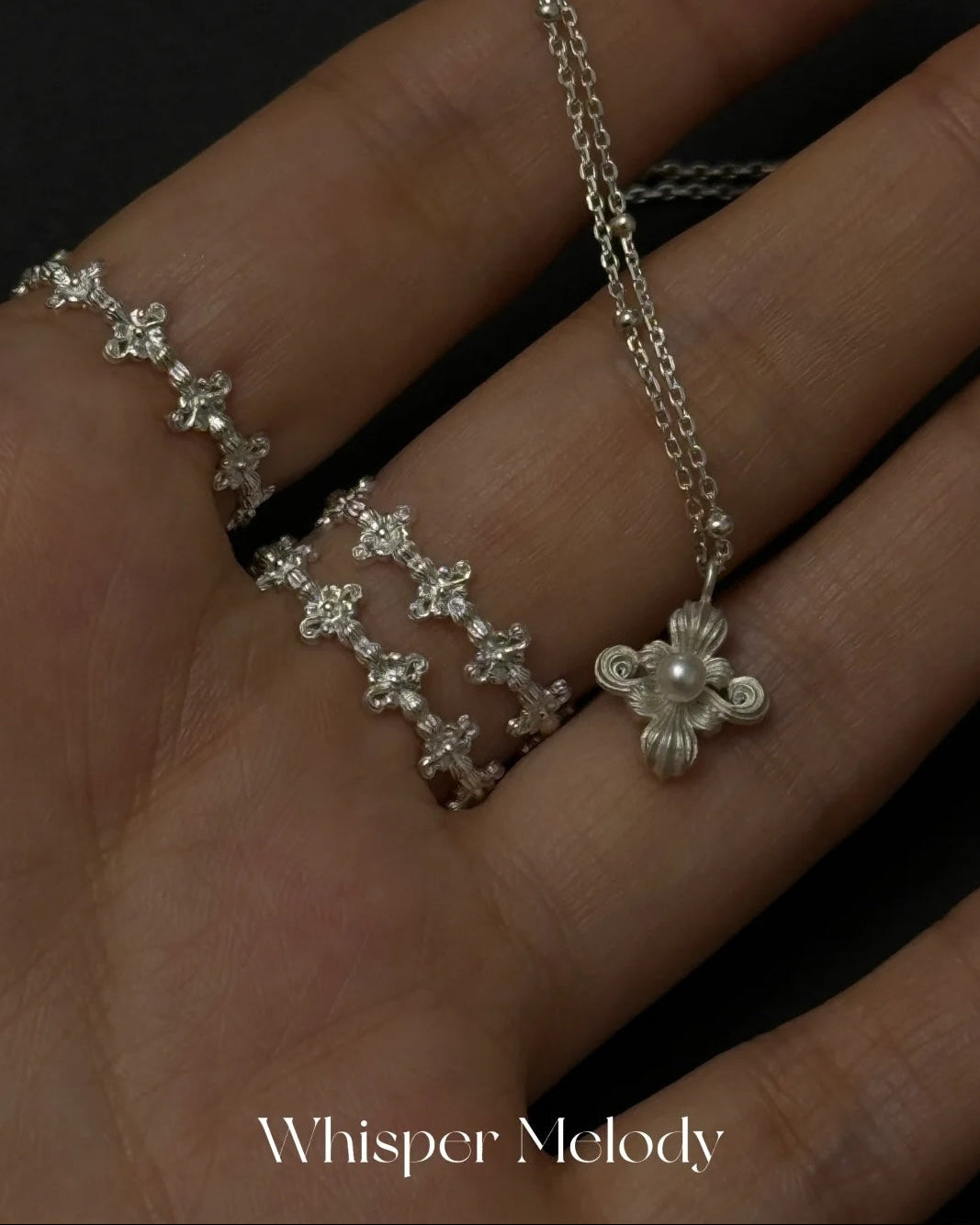 Cross-Petal Pendant Necklace